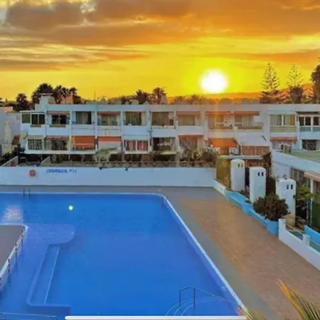 Puesta Del Sol شقة طوستا ديل سيلونثيو